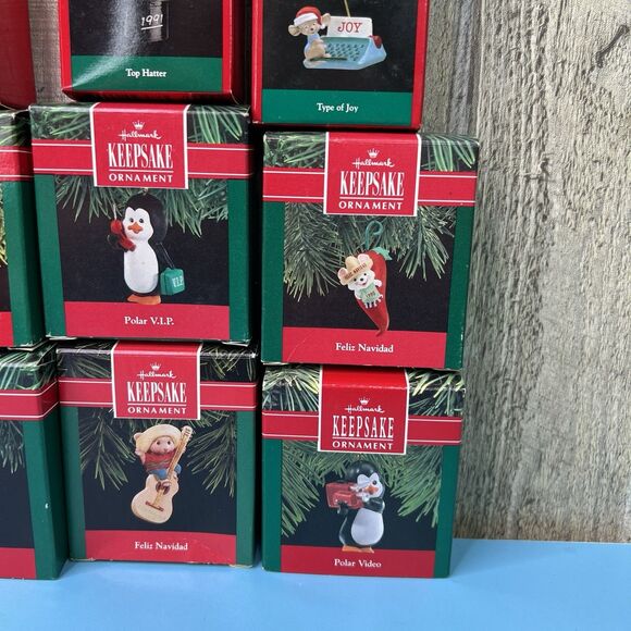 Lot of 20 Boxes Vintage Hallmark Ornaments. Very good condition - Picture 8 of 16